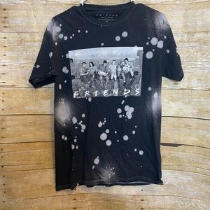 Friends bleach dyed shirt 🛍